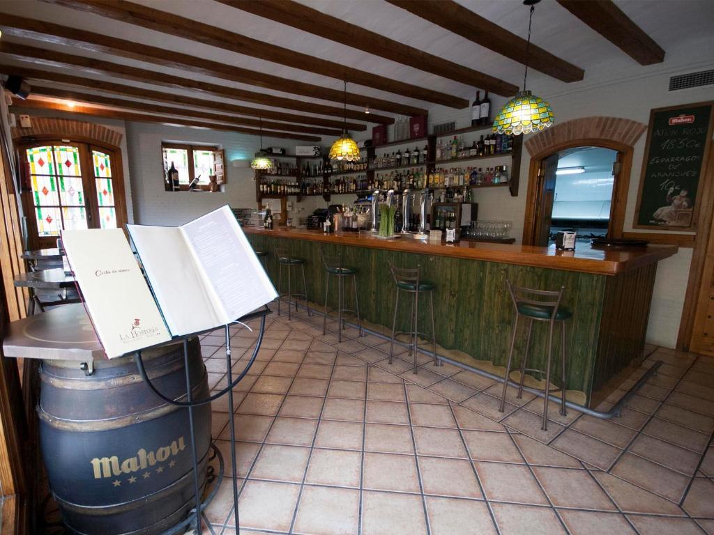 La Hosteria De オロペサ エクステリア 写真